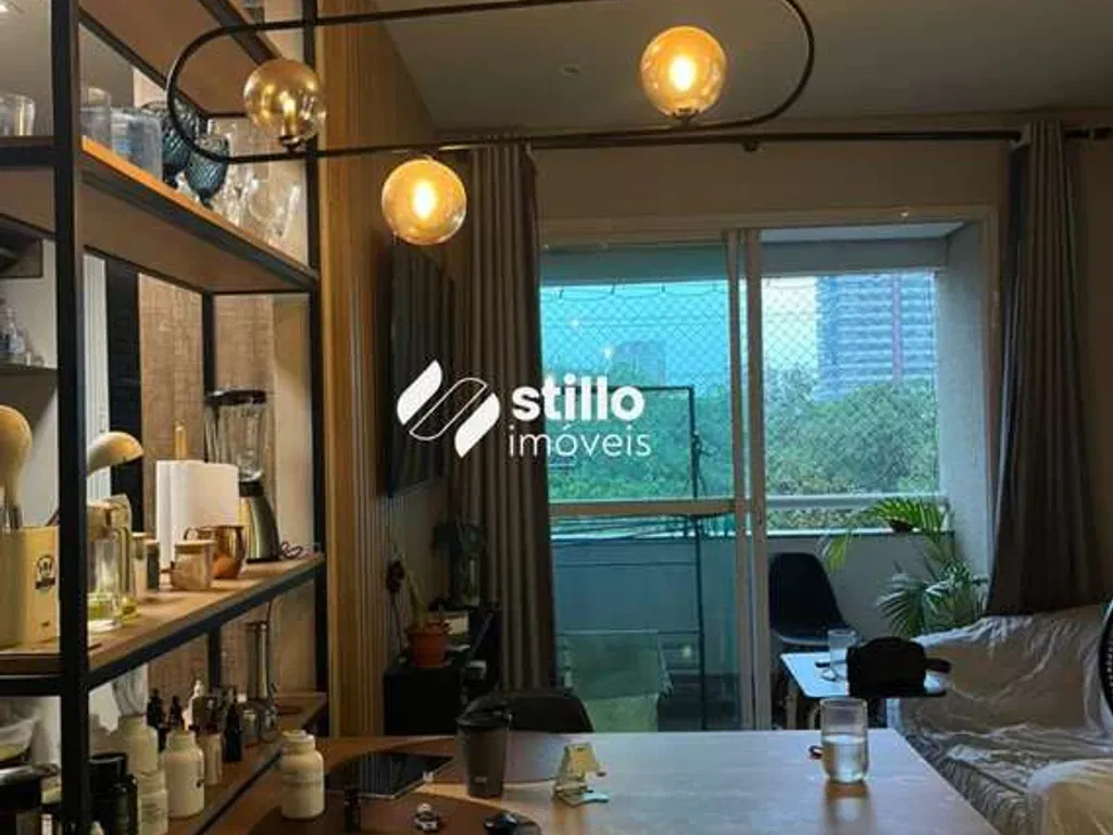 Sala decorada com varanda, apartamento 2 quartos, no Parque 10